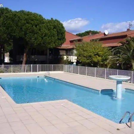 27m2 Dans Calme Et Arboree Daire
